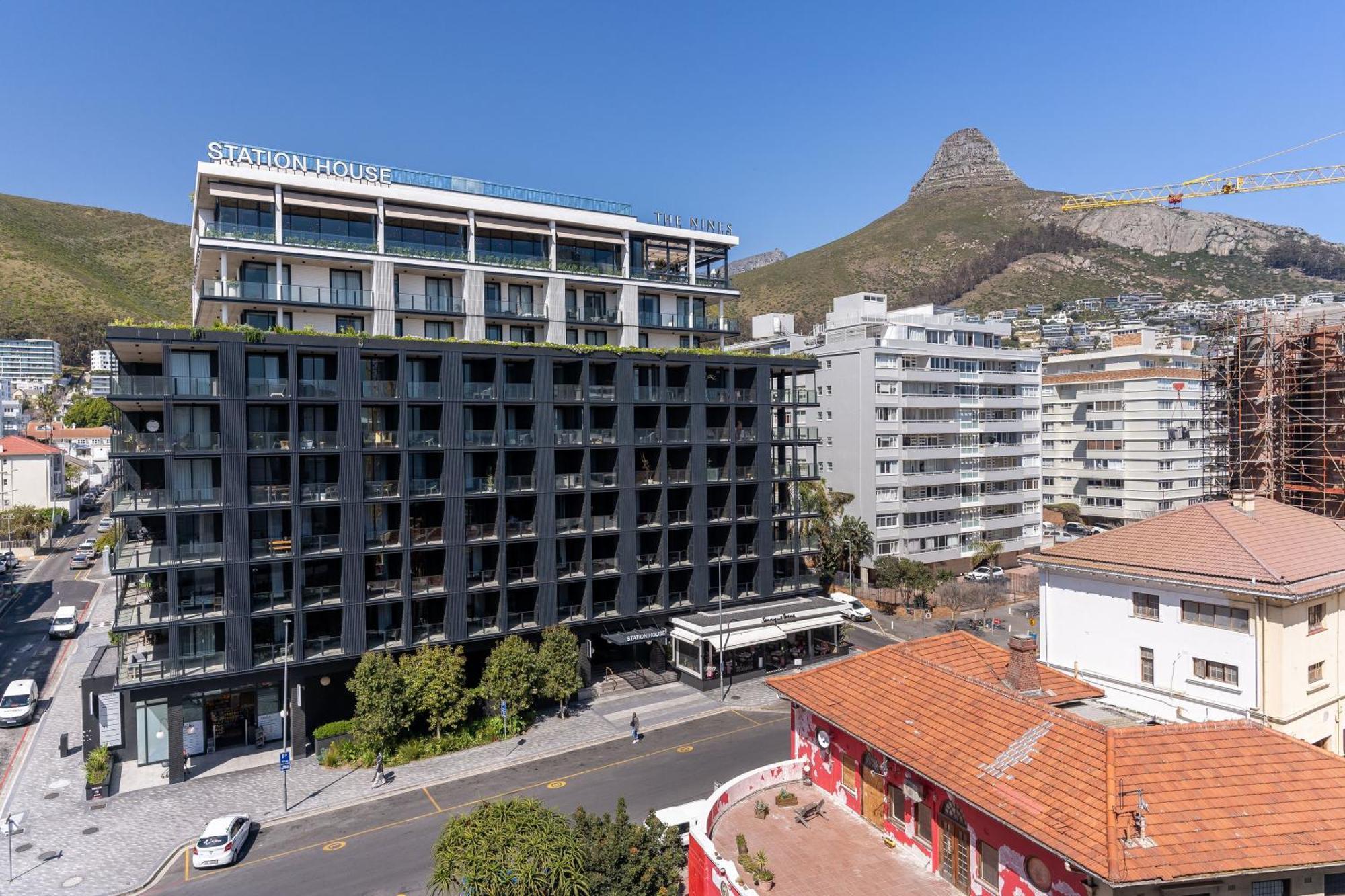 Flamingo 603: Sea Point Aprt With Mountain Views Appartement